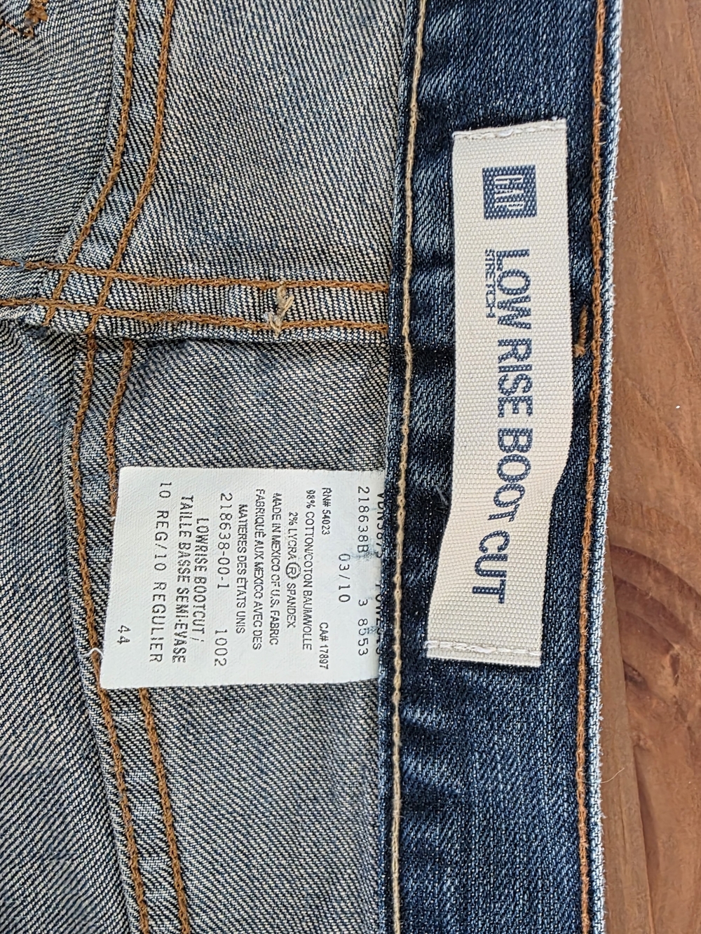 GAP 1969 Frayed Dark Blue Denim Jeans with Contrast Stitching Women 10 - Picture 7 of 8